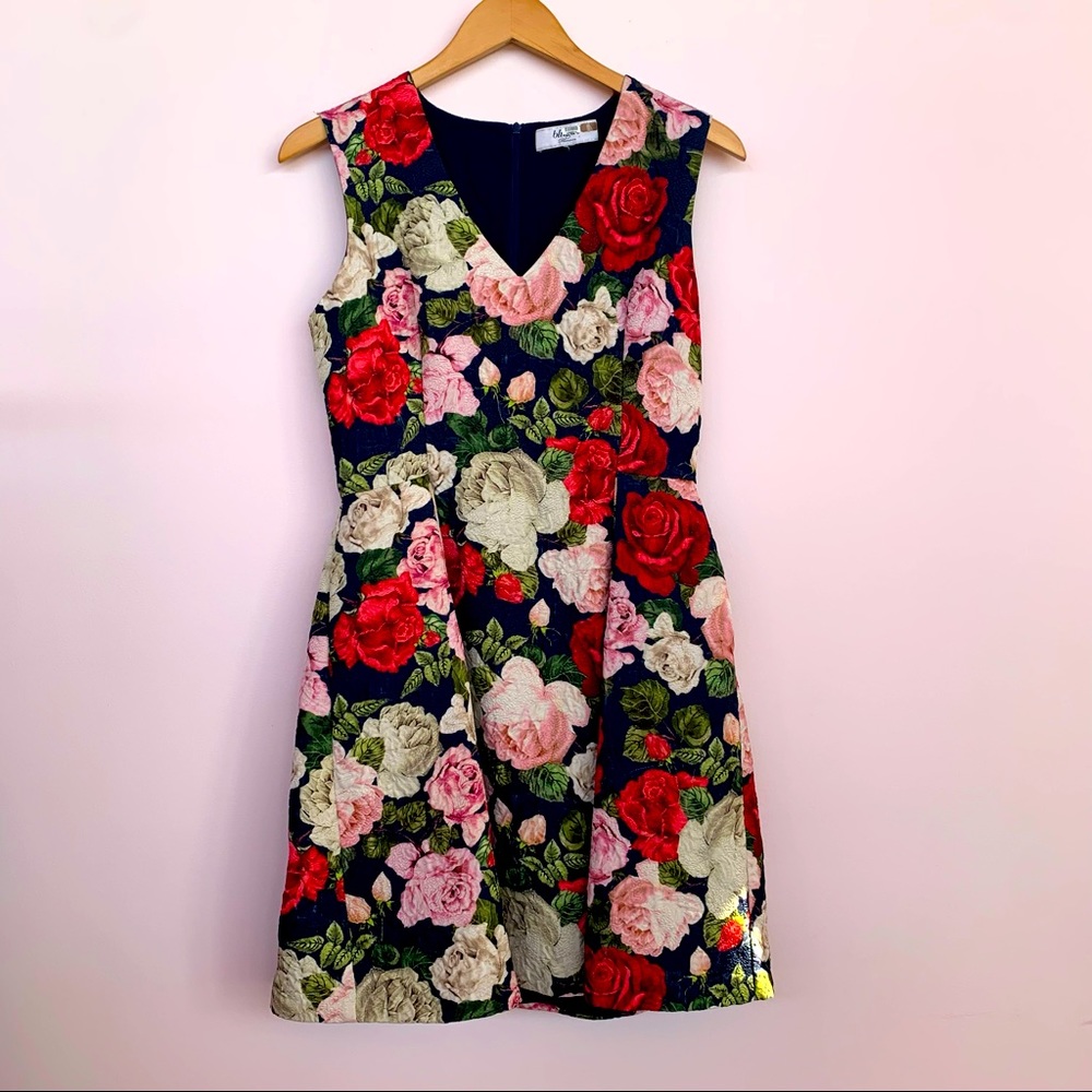 Women's Blugirl Blumarine Sleeveless Multicolor Rose Floret Dress, Small